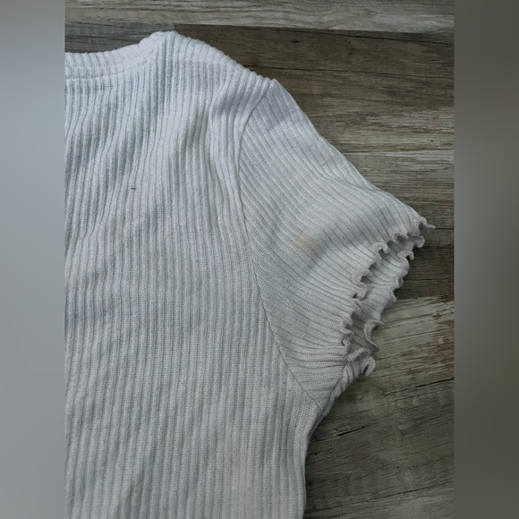 American eagle button up shirt. Size S - Picture 2 of 3